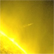 太陽と彗星の画像
