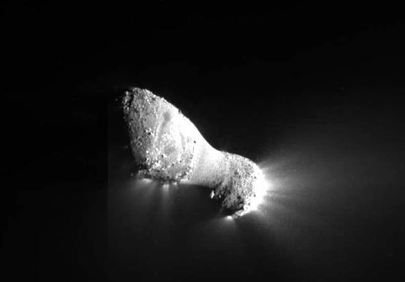 ハートレー彗星の画像
